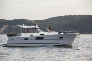 Delphia Escape 1080S "Vliestroom" Delphia Escape 1080S "Vliestroom"